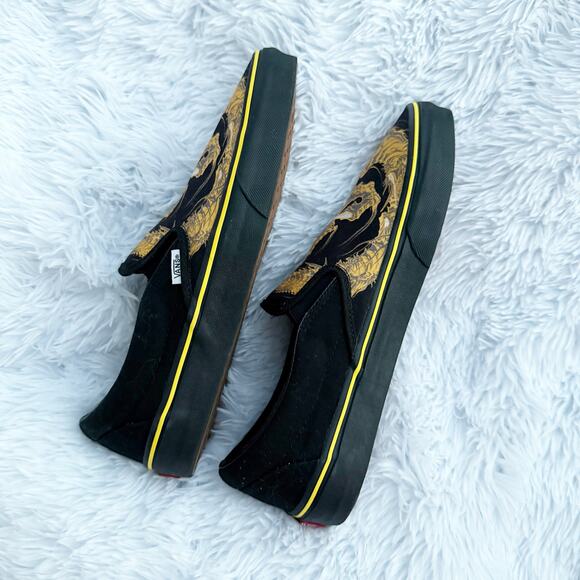VANS | Rare Limited Edition Run Dragon Black Yellow Slip-on Sneakers  | Men's 10 - Picture 7 of 9
